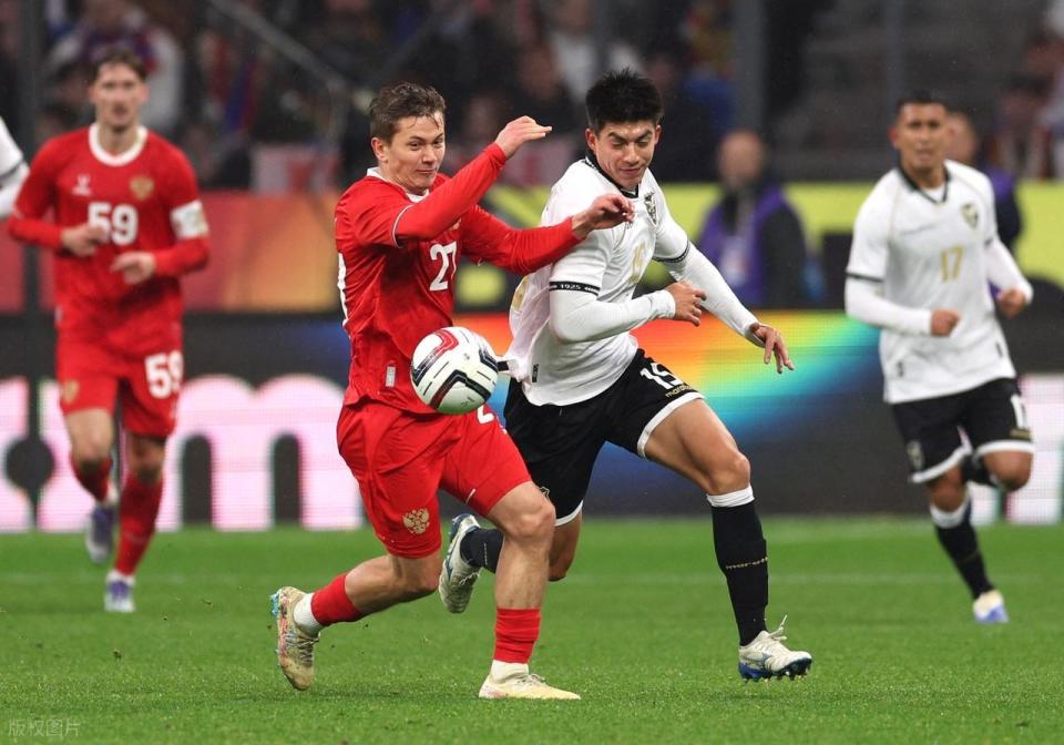 出妙传, 球击败了玻 出妙传, 球击败了玻