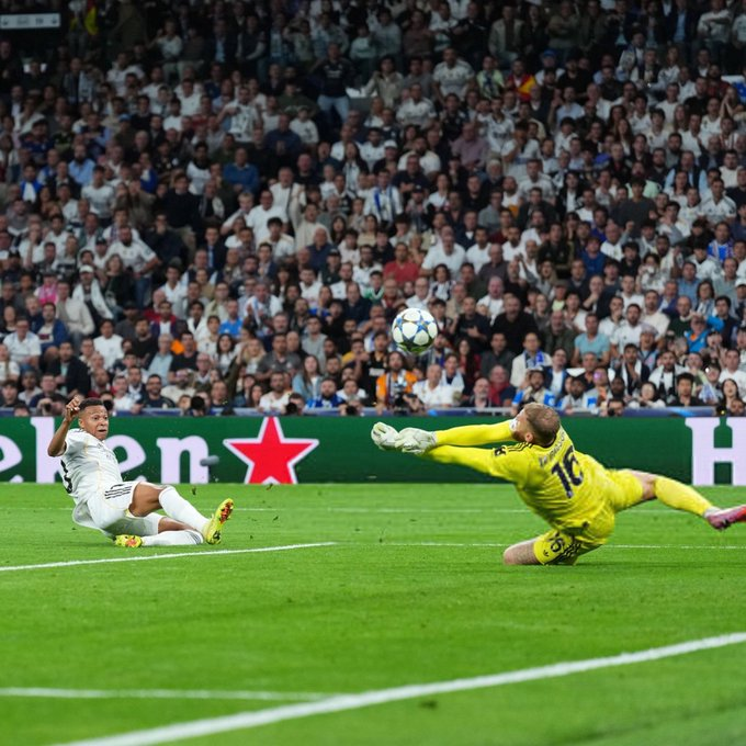 迪格雷戈里, 次传球 迪格雷戈里, 次传球